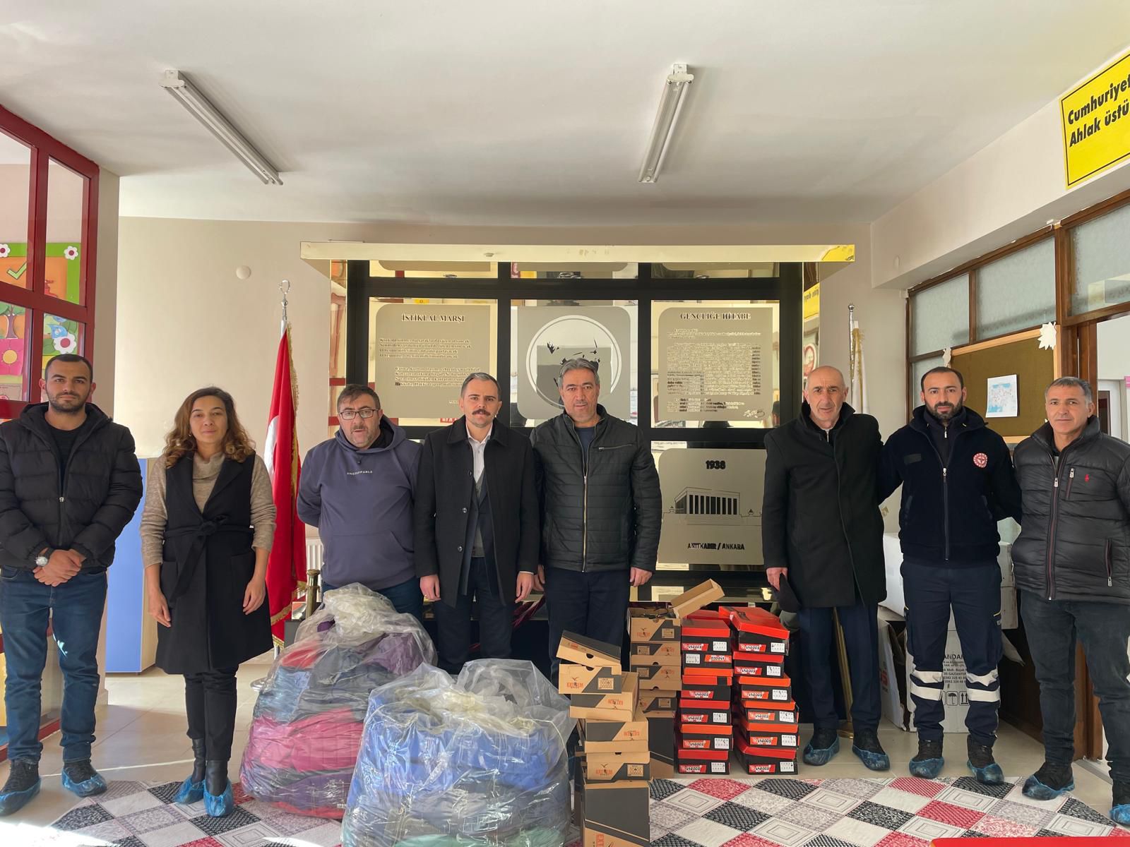 Sivas ve Köylerindeki 6.000 Çocuğumuza Kışlık Kıyafet Desteği